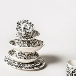 Lautanen syvä 20cm deko musta